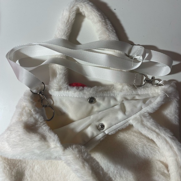 Hello Kitty Plush Bag with Red Bow - Picture 6 of 6